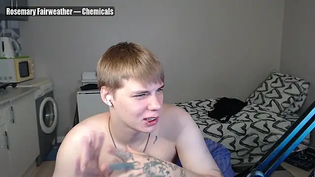 Snapshot of yourlildemon chatting on July 2026 06:15:02 PM yourlildemon online show from July 2026 06:15:02 PM