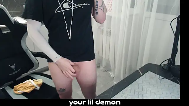 yourlildemon online show from February 2026 06:32:02 PM