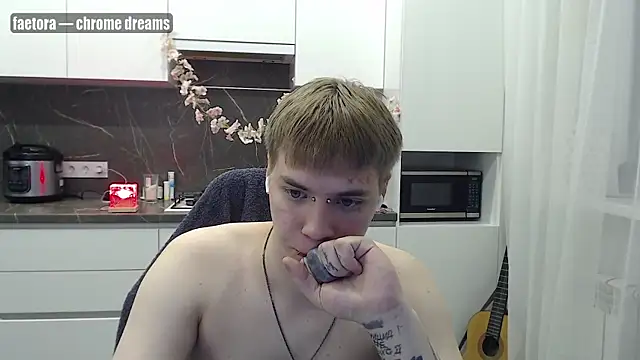 Snapshot of yourlildemon chatting on June 2026 07:04:02 PM yourlildemon online show from June 2026 07:04:02 PM