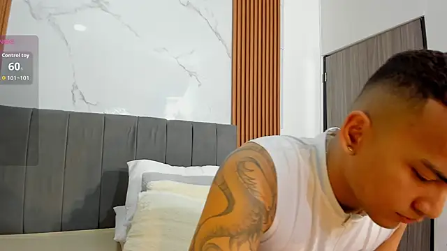 Snapshot of Rafa2004Cruz chatting on October 2025 12:08:01 PM Rafa2004Cruz online show from October 2025 12:08:01 PM