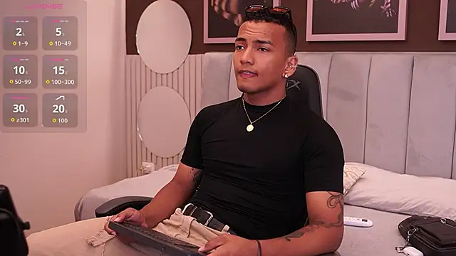 Snapshot of Rafa2004Cruz chatting on June 2026 07:04:02 PM Rafa2004Cruz online show from June 2026 07:04:02 PM