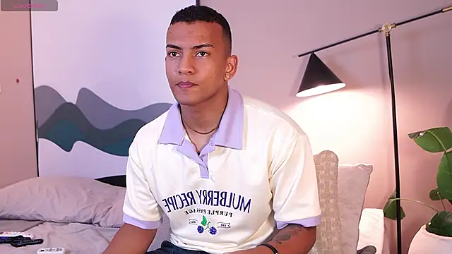 Rafa2004Cruz online show from November 2025 11:54:02 AM