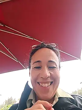 Snapshot of Coeur_de_luxure chatting on March 2026 01:35:02 PM Coeur de luxure online show from March 2026 01:35:02 PM