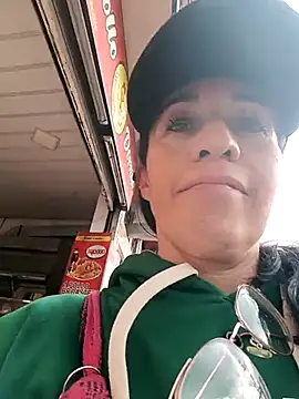 Coeur de luxure online show from September 2025 08:53:01 PM