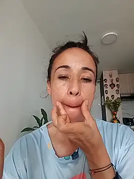 Coeur de luxure online show from November 2025 02:32:01 PM