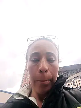 Coeur de luxure online show from November 2025 06:34:01 PM