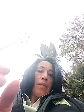 Coeur de luxure online show from October 2025 02:49:01 PM