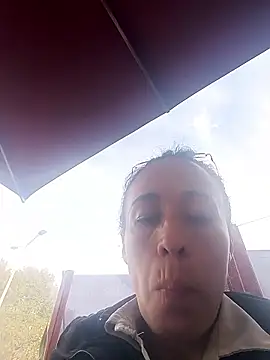 Snapshot of Coeur_de_luxure chatting on January 2026 01:51:02 PM Coeur de luxure online show from January 2026 01:51:02 PM