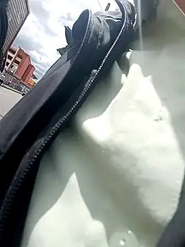 Coeur de luxure online show from October 2025 06:19:02 PM