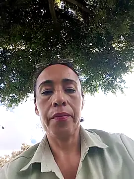 Coeur de luxure online show from November 2025 03:24:01 PM