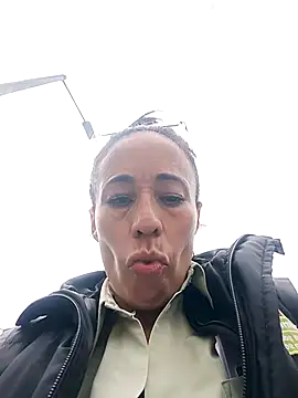 Coeur de luxure online show from October 2025 03:47:02 PM