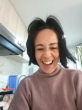 Coeur de luxure online show from October 2025 04:52:01 PM