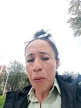 Snapshot of Coeur_de_luxure chatting on April 2026 06:15:02 PM Coeur de luxure online show from April 2026 06:15:02 PM