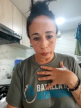 Coeur de luxure online show from September 2025 07:15:02 PM