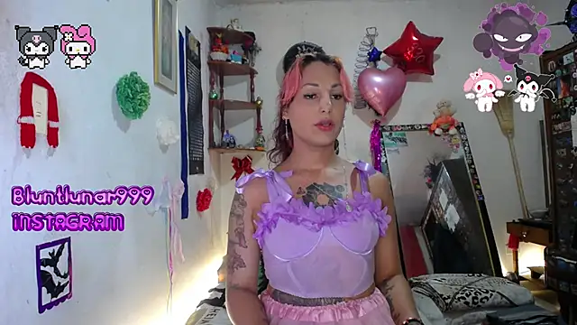 Snapshot of purplekattlyn chatting on March 2025 02:48:01 AM purplekattlyn online show from March 2025 02:48:01 AM