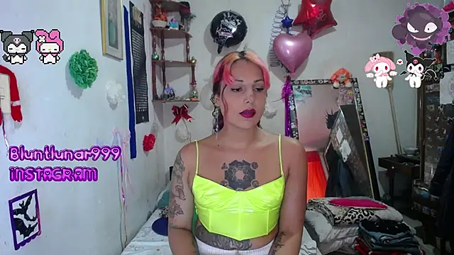 Snapshot of purplekattlyn chatting on February 2025 04:39:02 PM purplekattlyn online show from February 2025 04:39:02 PM