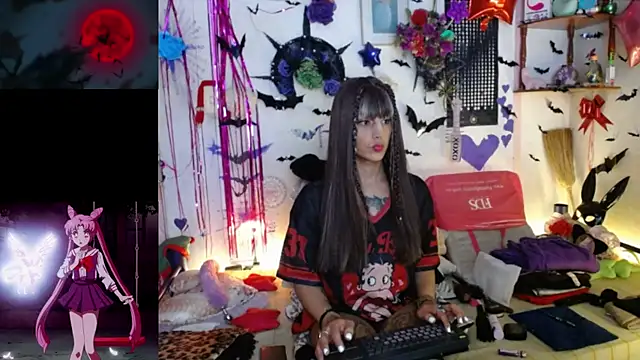 Snapshot of purplekattlyn chatting on June 2026 09:10:02 AM purplekattlyn online show from June 2026 09:10:02 AM