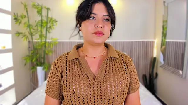 GeorginaReyes online show from July 2026 10:42:01 PM