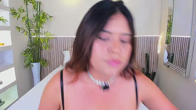 GeorginaReyes online show from April 2026 08:37:02 PM