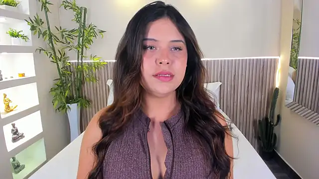 GeorginaReyes online show from May 2026 10:19:01 PM