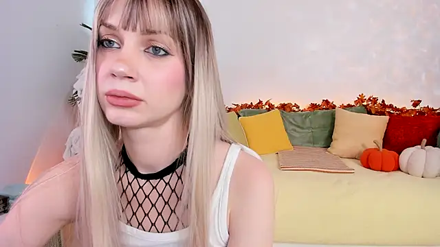 angel claire online show from November 2025 08:57:02 PM