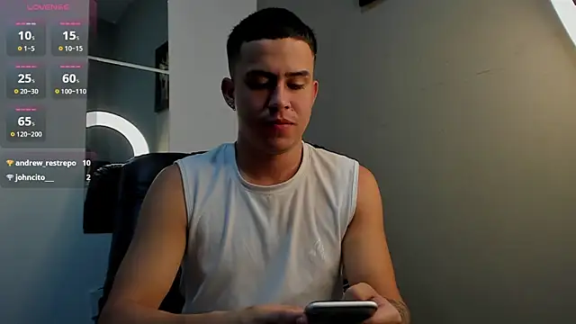 mattiwsmorris  online show from March 2026 01:43:02 PM