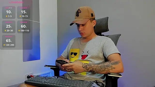 mattiwsmorris  online show from November 2025 08:52:02 PM