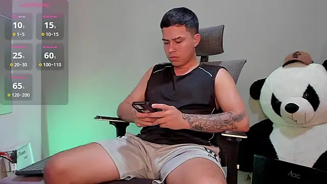 mattiwsmorris  online show from November 2025 11:03:01 AM