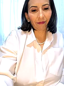 Mrsvictoriaaa online show from January 2026 08:34:02 PM