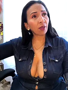 Mrsvictoriaaa online show from April 2026 07:09:02 PM