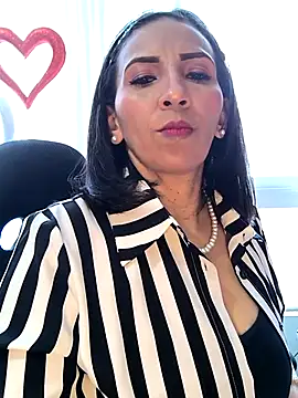 Mrsvictoriaaa online show from February 2026 07:04:01 PM