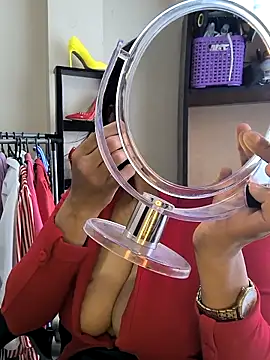 Mrsvictoriaaa online show from April 2026 07:53:02 PM