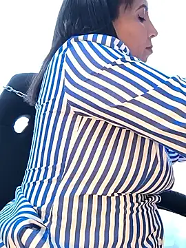 Mrsvictoriaaa online show from February 2026 07:24:01 PM