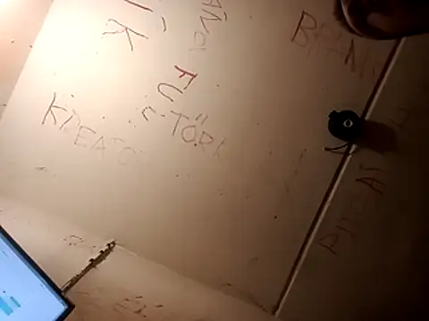 VickyDevilEU online show from October 2025 01:59:01 AM