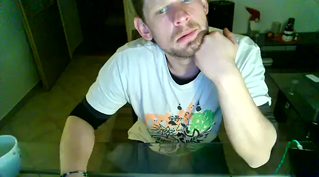 VickyDevilEU online show from December 2024 06:26:02 AM