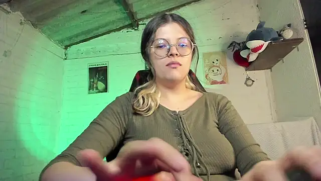 Emily  katz online show from September 2025 10:53:01 PM