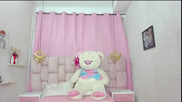 Snapshot of Braylen_Sanchez chatting on February 2025 11:50:02 AM Braylen Sanchez online show from February 2025 11:50:02 AM