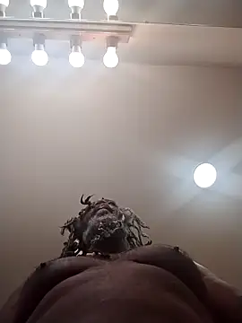 Snapshot of KingSlim56 chatting on September 2025 04:18:02 AM KingSlim56 online show from September 2025 04:18:02 AM