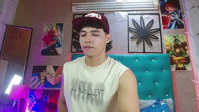 Snapshot of LiamAndrewzz chatting on November 2025 06:02:02 PM LiamAndrewzz online show from November 2025 06:02:02 PM