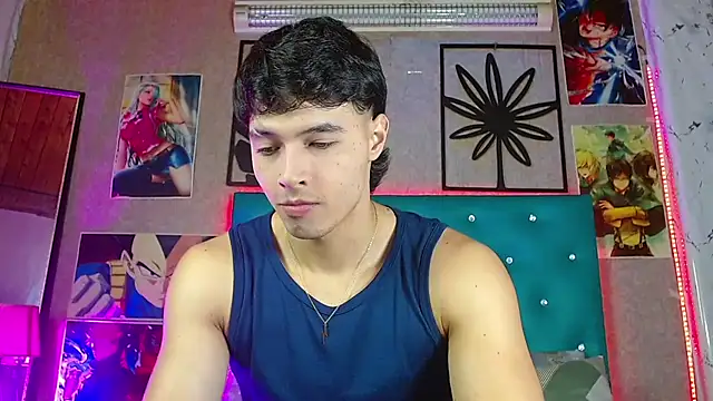 LiamAndrewzz online show from February 2026 03:30:01 AM