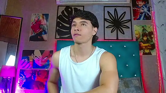 LiamAndrewzz online show from May 2026 04:31:02 AM