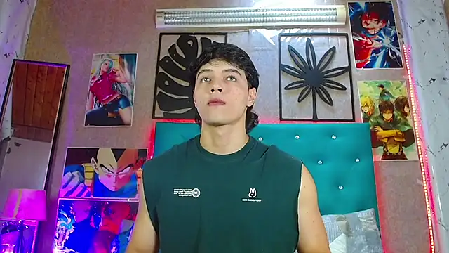 Snapshot of LiamAndrewzz chatting on December 2025 08:14:01 PM LiamAndrewzz online show from December 2025 08:14:01 PM