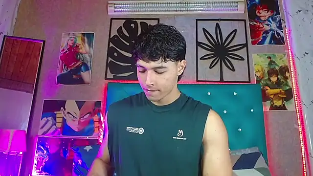 LiamAndrewzz online show from February 2026 02:07:02 AM