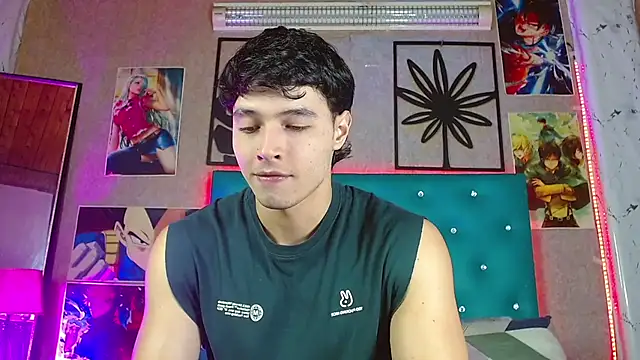 LiamAndrewzz online show from February 2026 03:36:01 AM