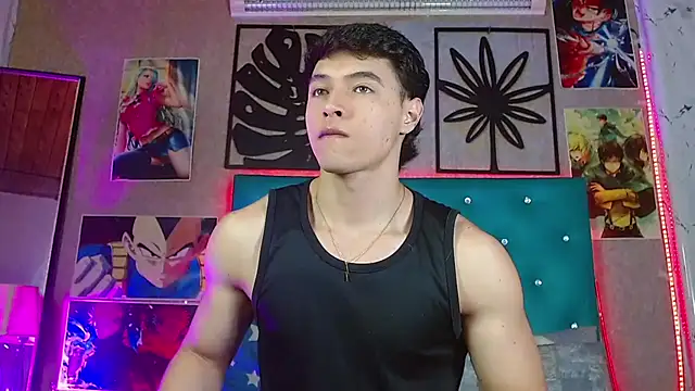 LiamAndrewzz online show from April 2026 04:58:02 AM