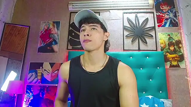 Snapshot of LiamAndrewzz chatting on November 2025 05:17:02 PM LiamAndrewzz online show from November 2025 05:17:02 PM