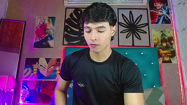 LiamAndrewzz online show from March 2026 04:04:02 AM