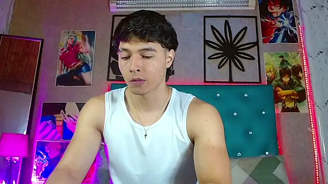 LiamAndrewzz online show from May 2026 05:21:02 AM