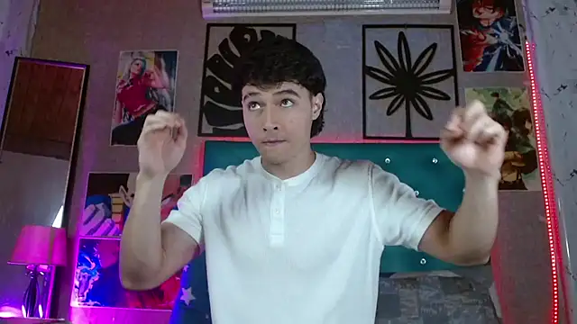 LiamAndrewzz online show from April 2026 04:02:02 AM