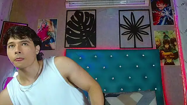 Snapshot of LiamAndrewzz chatting on July 2026 12:26:02 AM LiamAndrewzz online show from July 2026 12:26:02 AM
